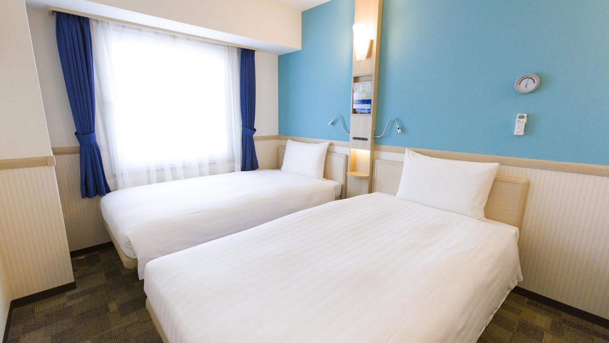 Toyoko Inn Misato-Chuo Ekimae 三乡 客房 照片