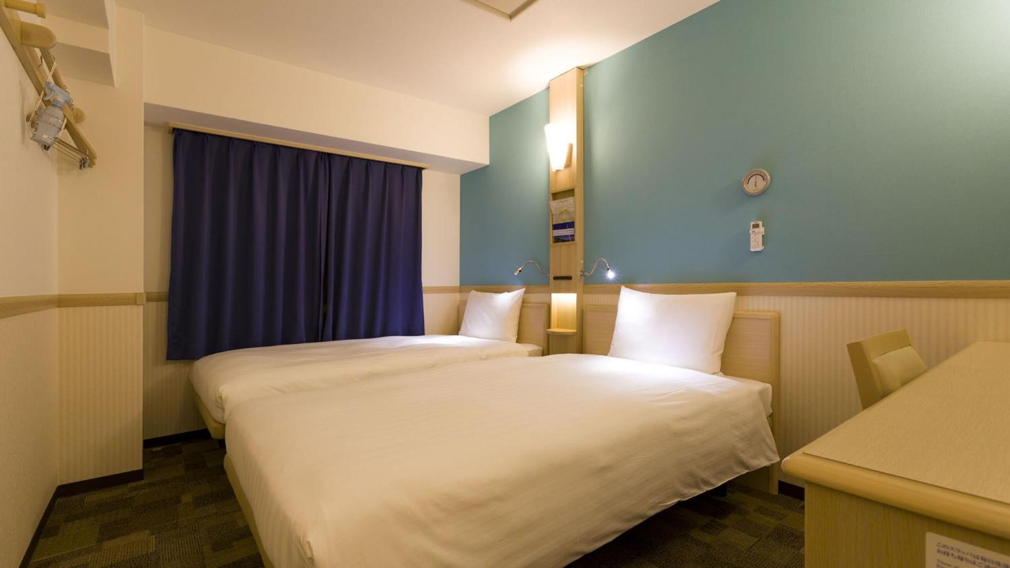 Toyoko Inn Misato-Chuo Ekimae 三乡 客房 照片